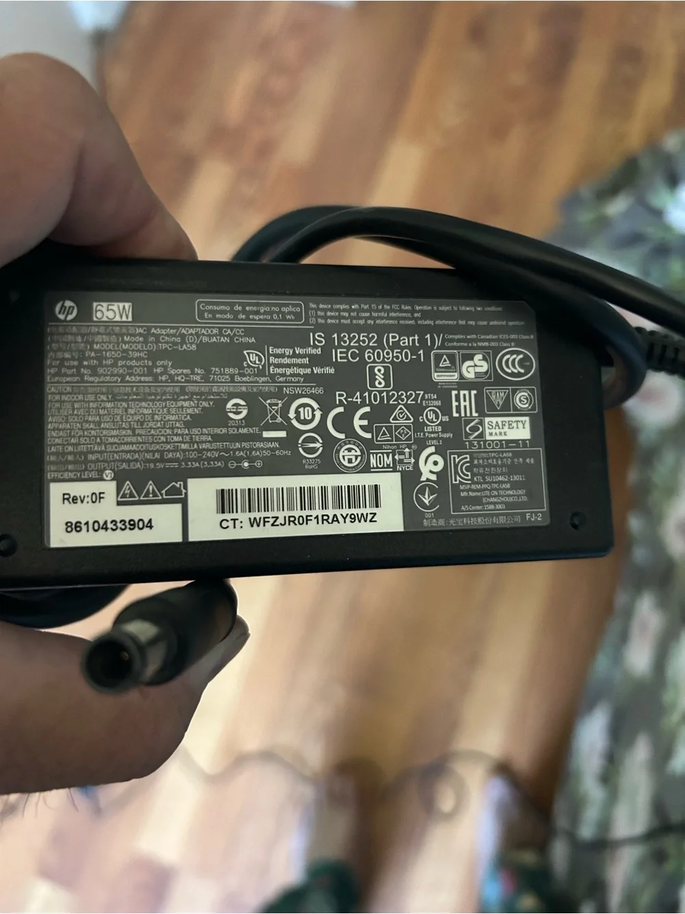 HP 65W Laptop Charger - Black